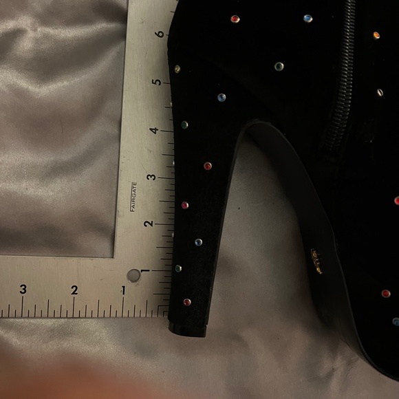 Kurt Geiger London Spear Stud Black Platform Booties Jewel-Tone Studs Size 39 - Picture 7 of 8